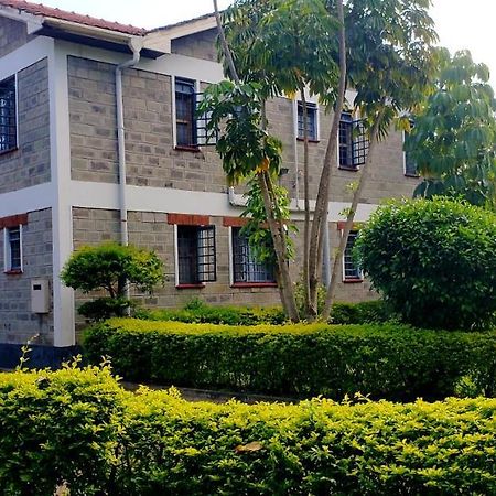 Family Nest Guesthouse Kisumu Esterno foto